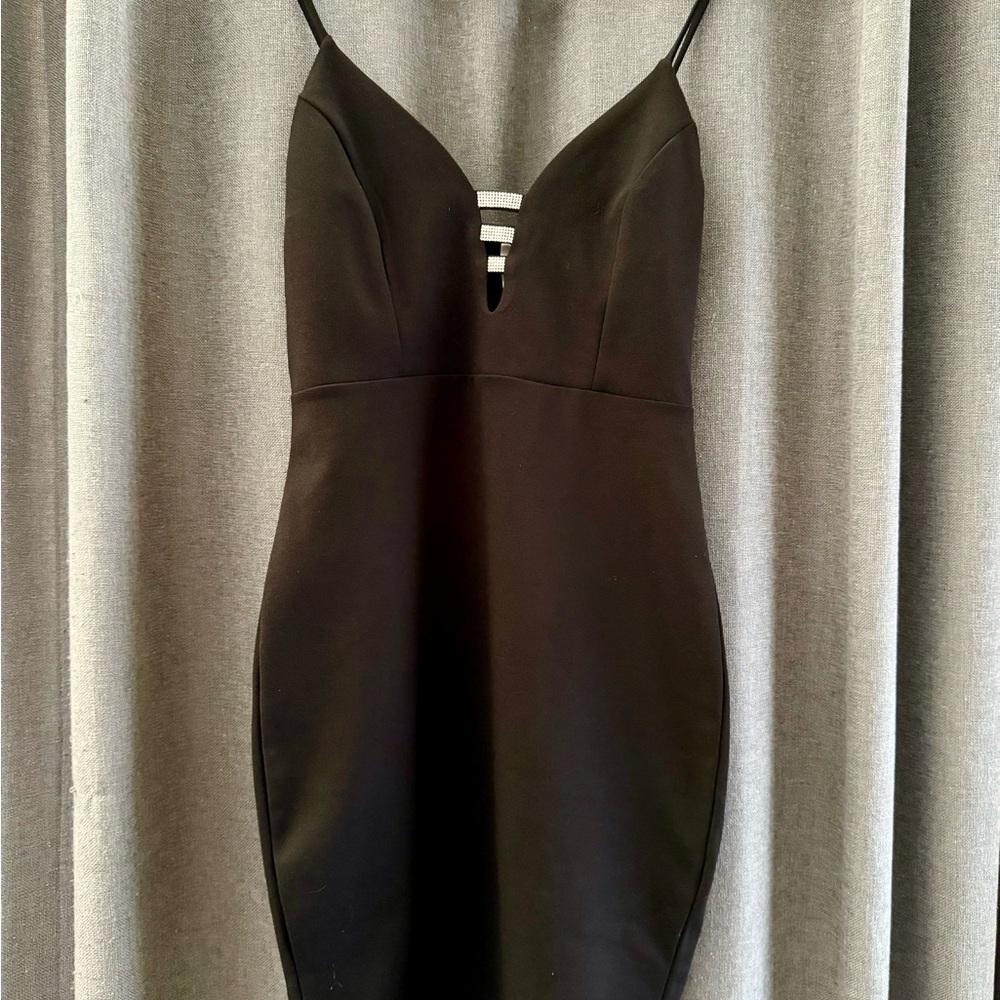 Elegant Black Strap Dress